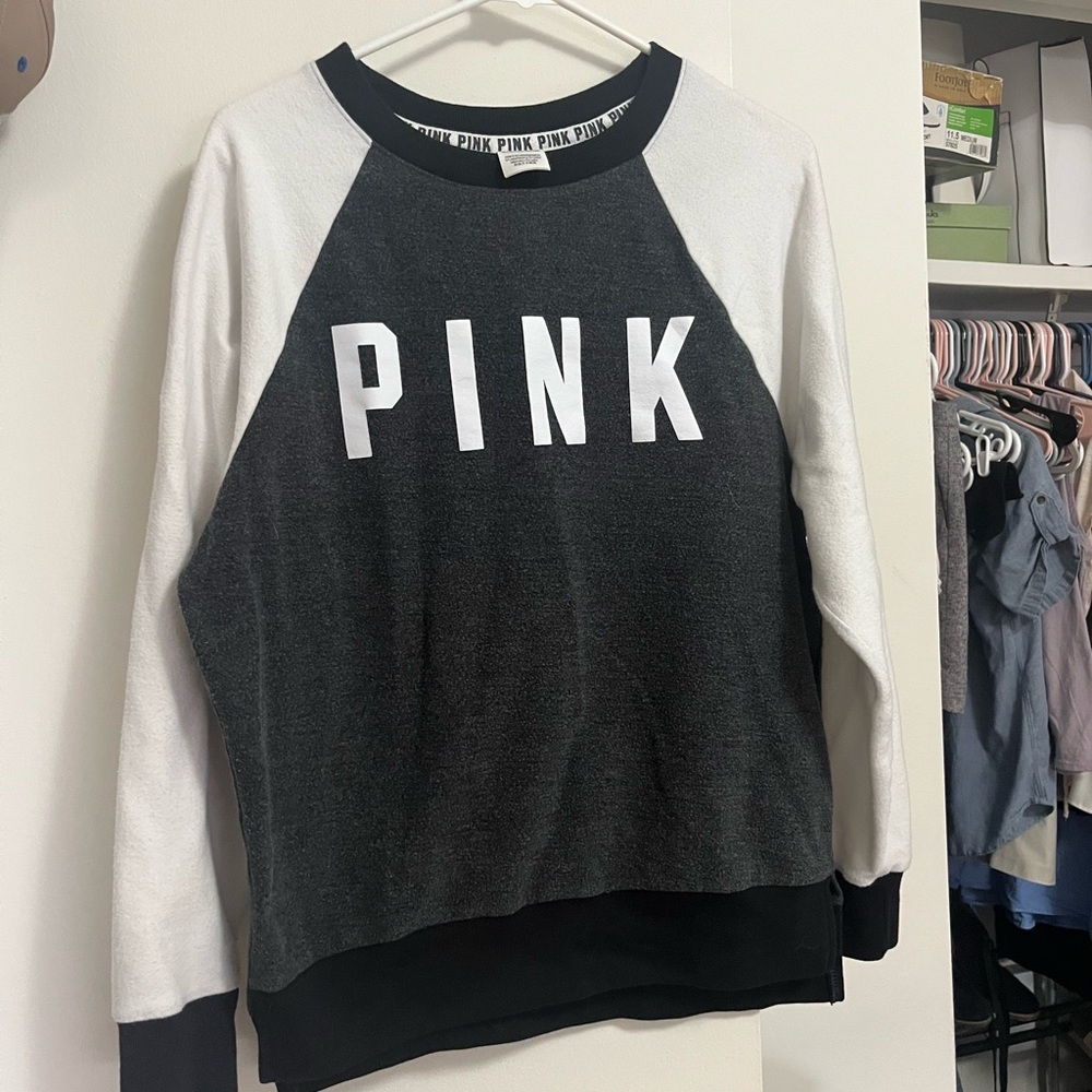 PINK Victoria's Secret Black and White Raglan Sweater